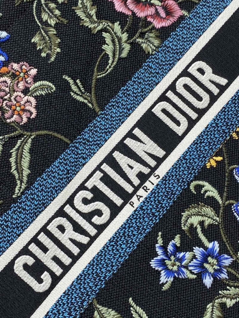 Christian Dior Shopping Bags